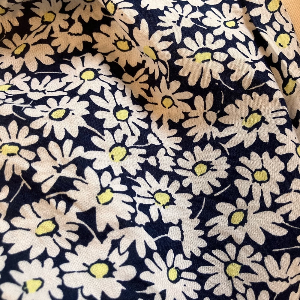 J. Crew Navy Floral Smocked Puff Sleeve Crop Top size S - Picture 7 of 12